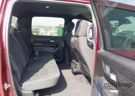 2025 Ram 1500 Tradesman 4X4 5'7 Box из США, поврежденный, VIN 1C6RRFGG8SN540423